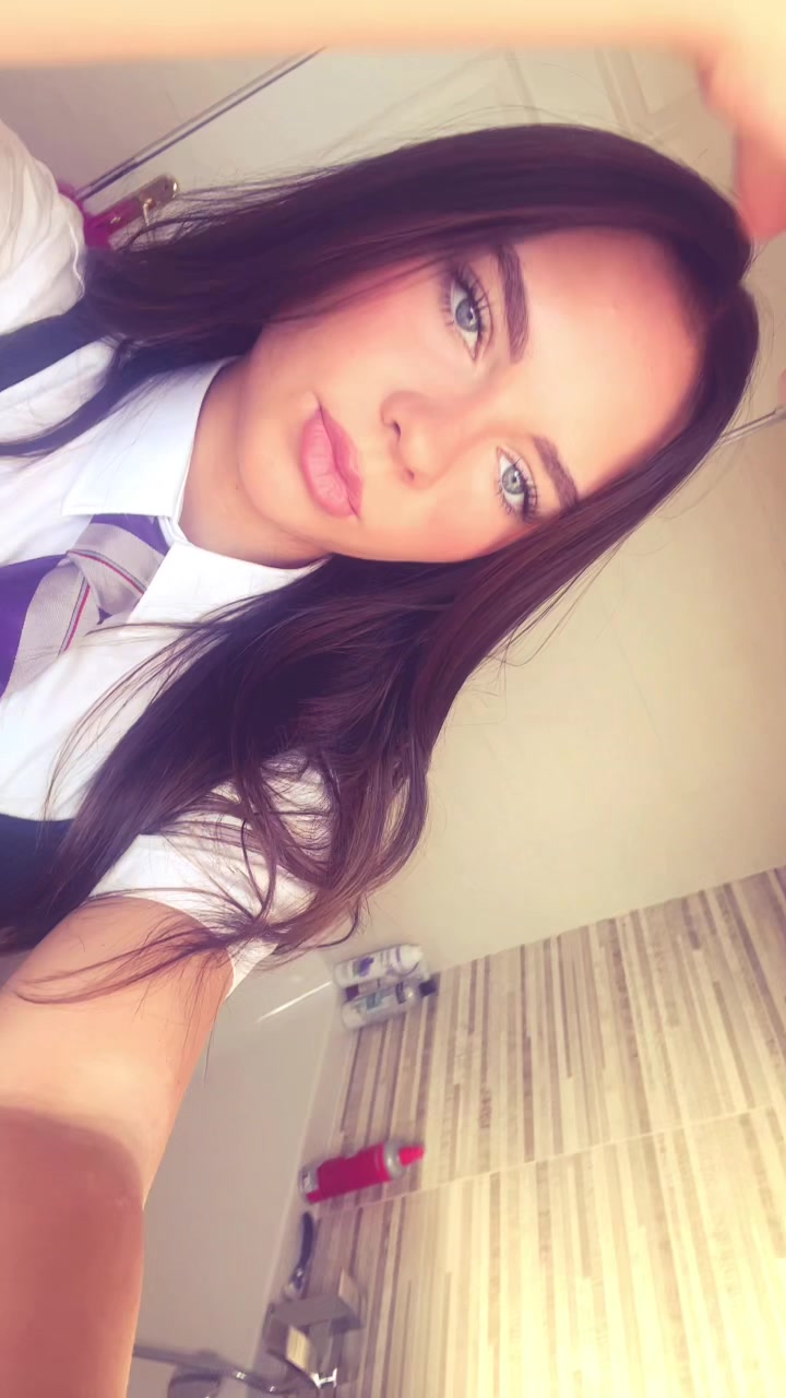 @Anna x