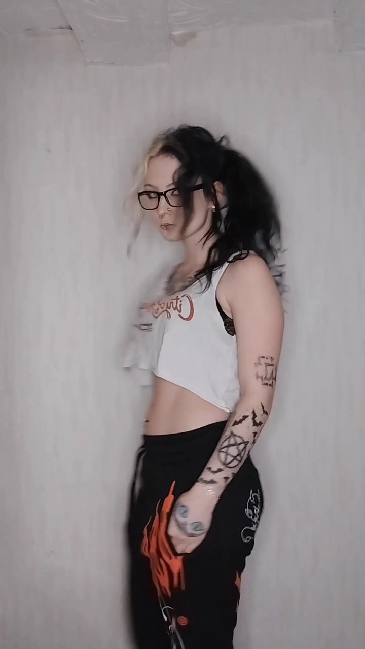 @Kimmy_kuraiko