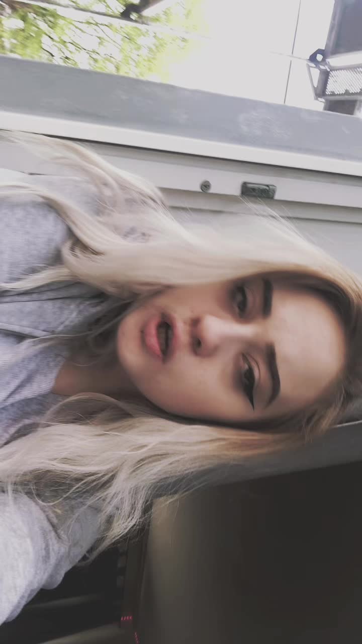 @Eva🖤🇷🇺