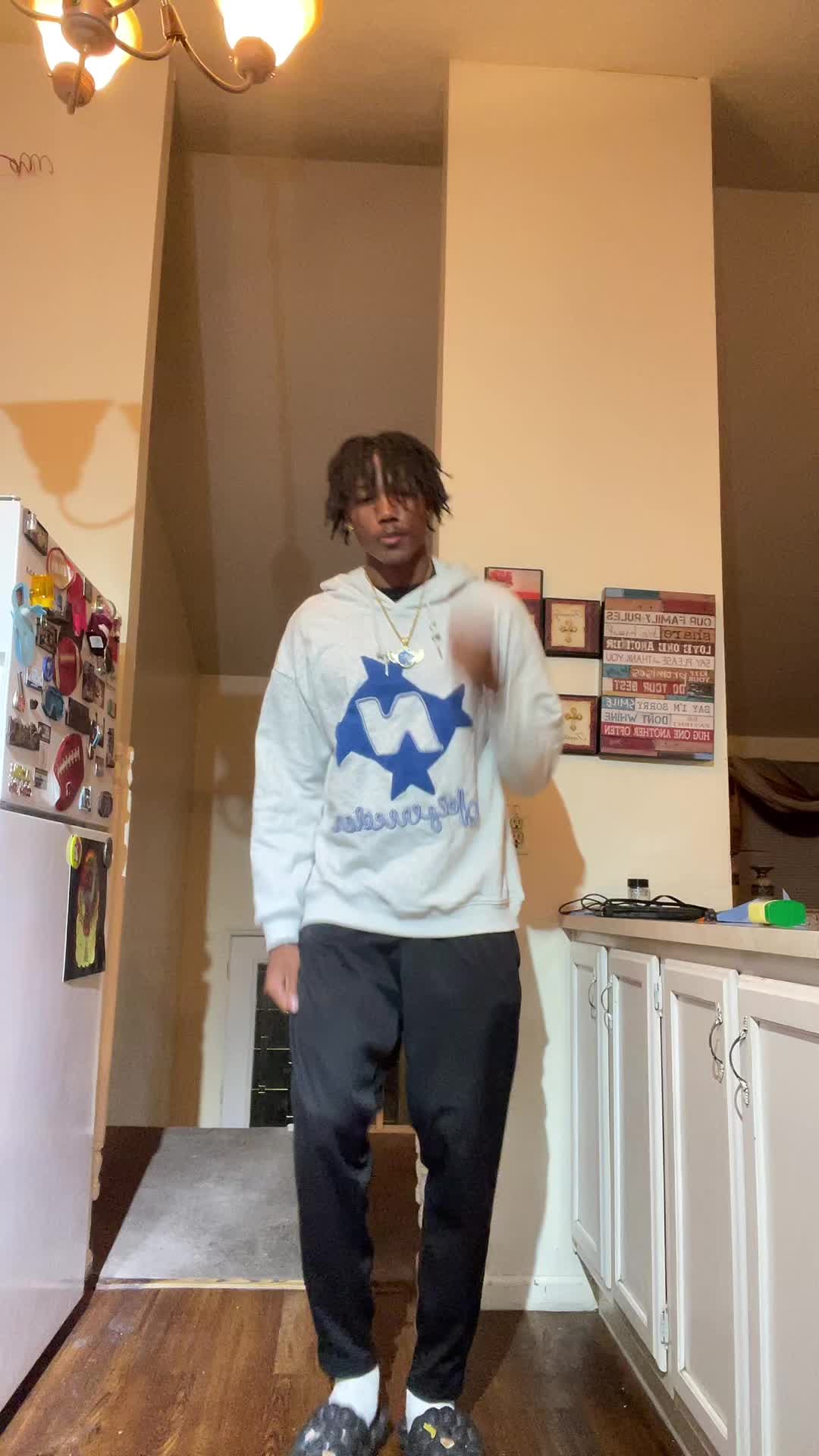 @Dre☣️