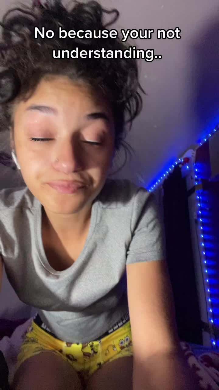 @Ellé ☁️