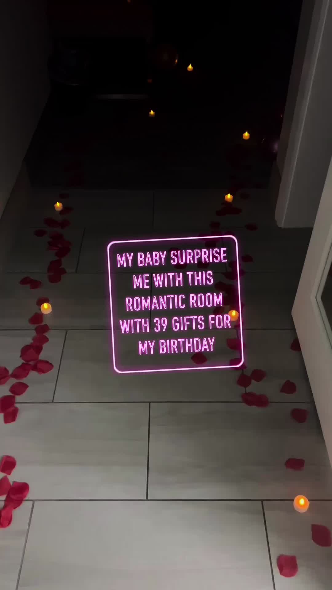 @LaydeB.