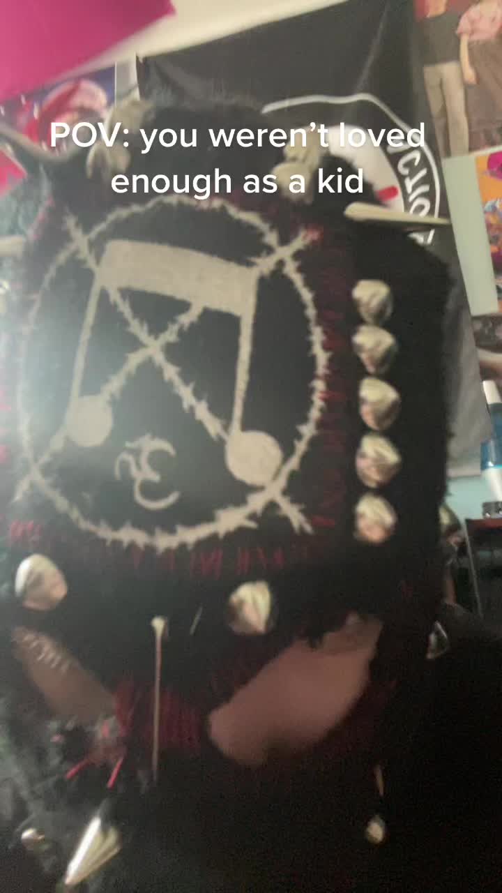 @Fennrir