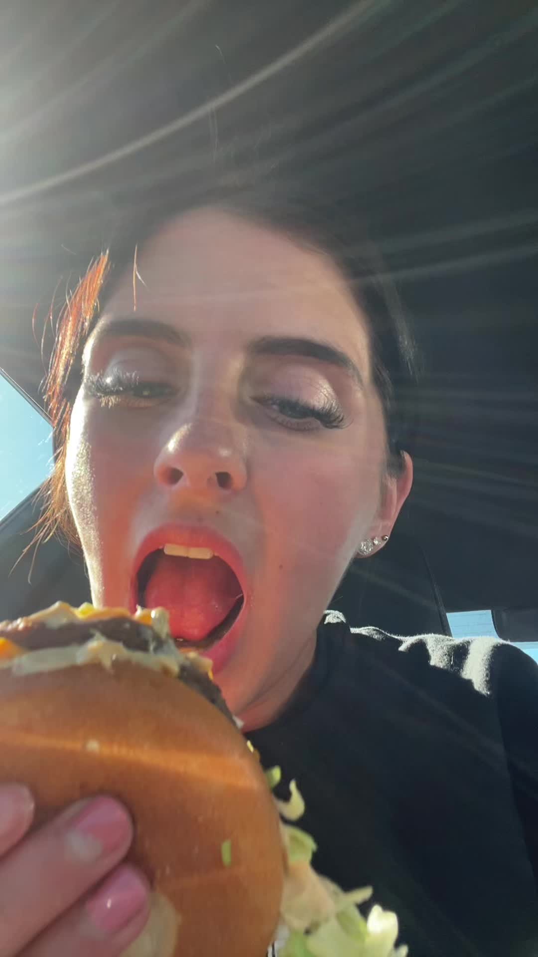 @sarah💜