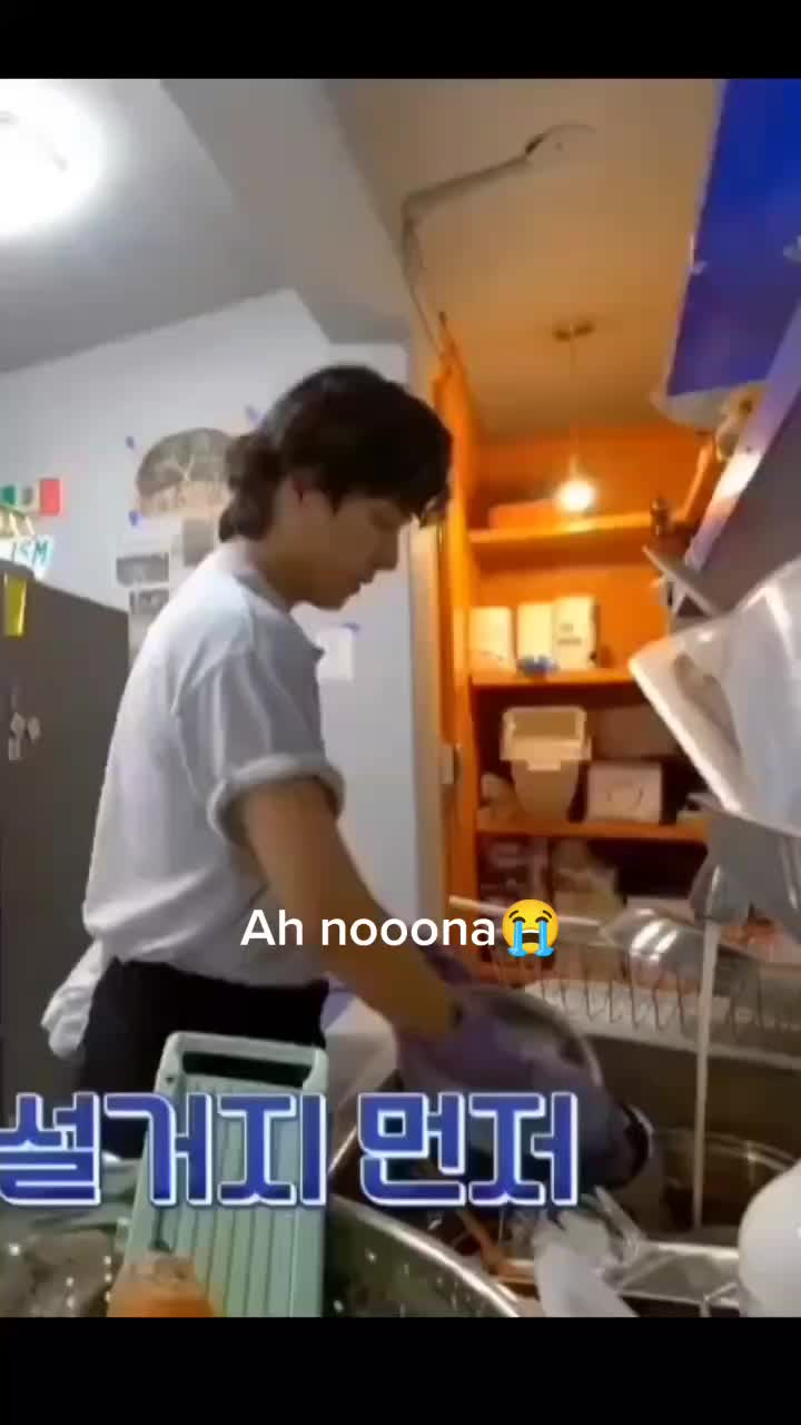 @Kim_sanaV-🐻