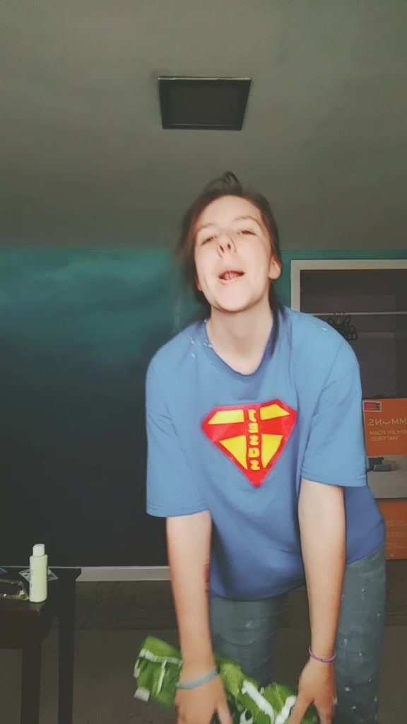 @Goofy Teen