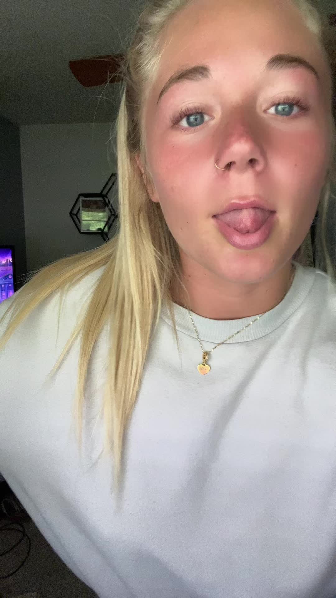 @maddie:,)
