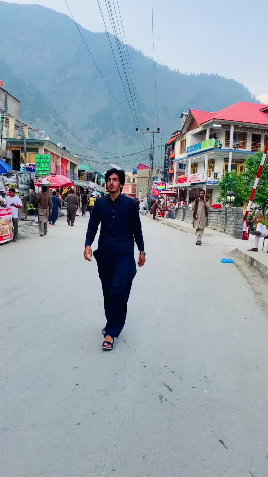 @Qaiss Khan