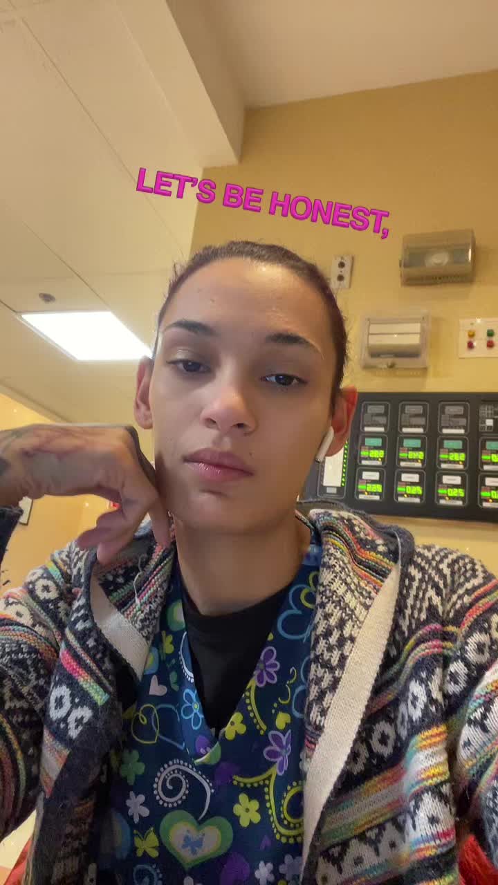 @Nai-Queen 😍🥰😜