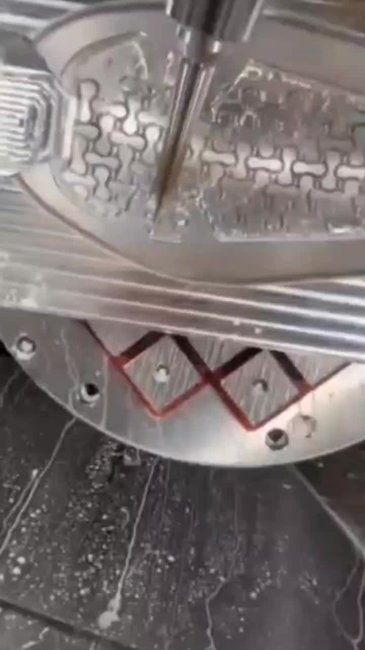 @CNC Machining Equipment