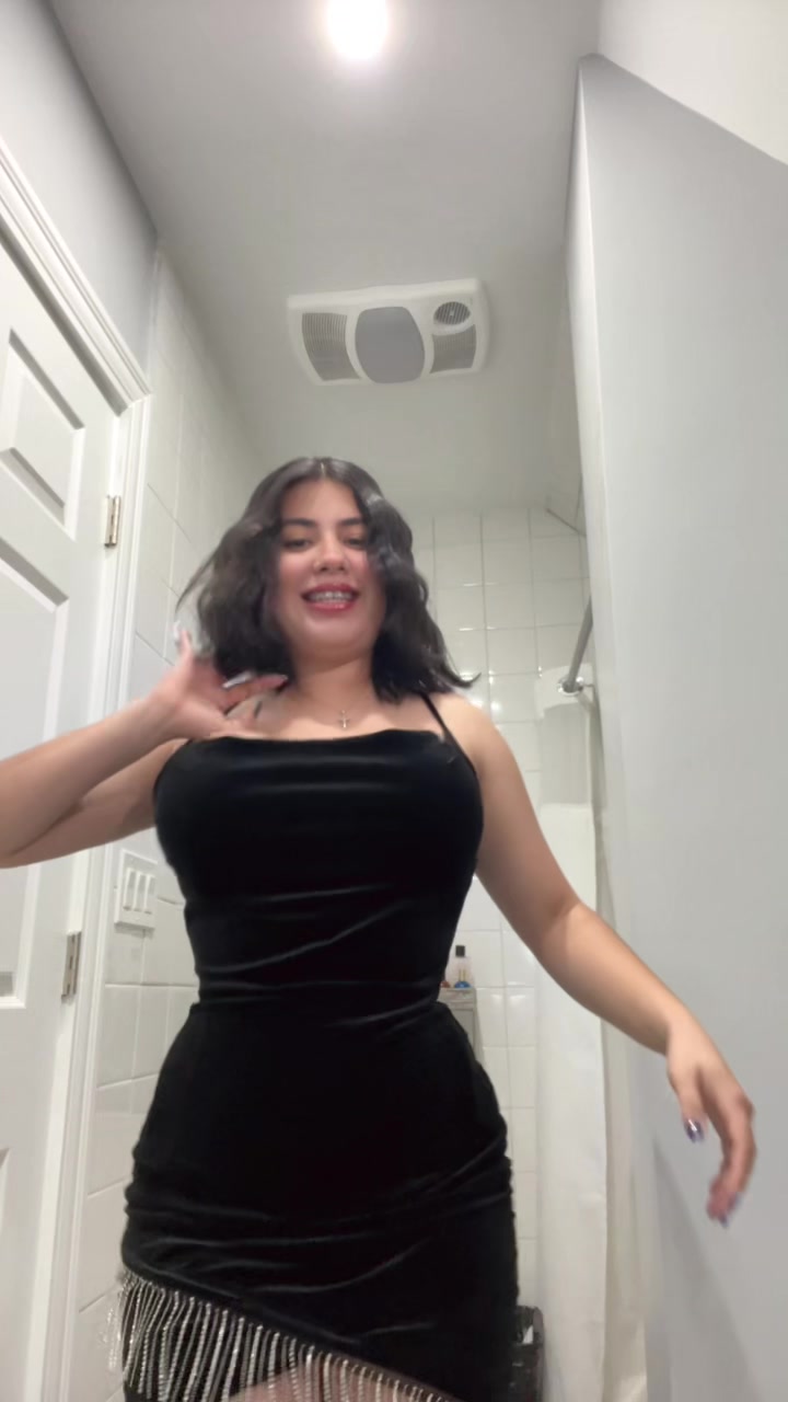 @Monica._.us