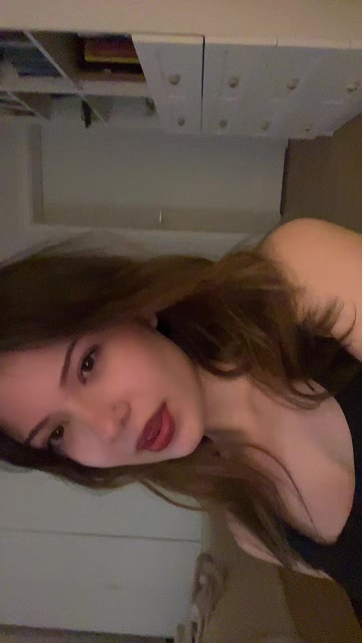 @𝔏𝔦𝔡𝔦𝔞🕷️