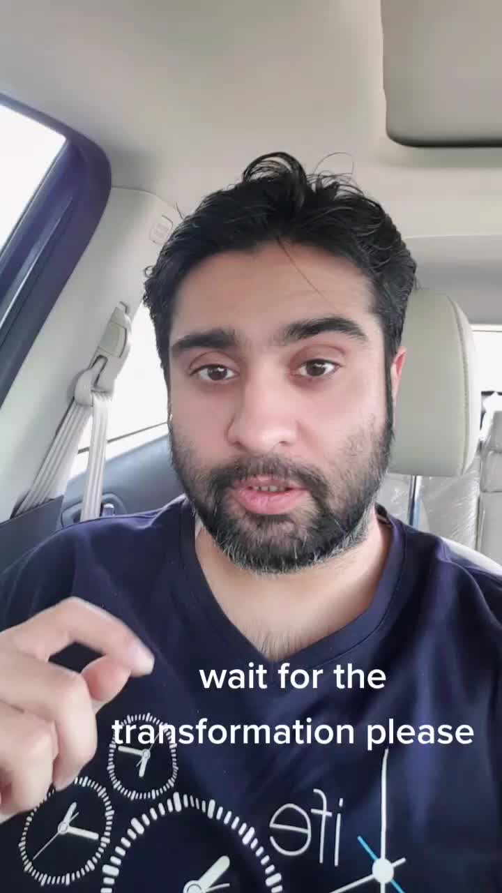 @UJQ