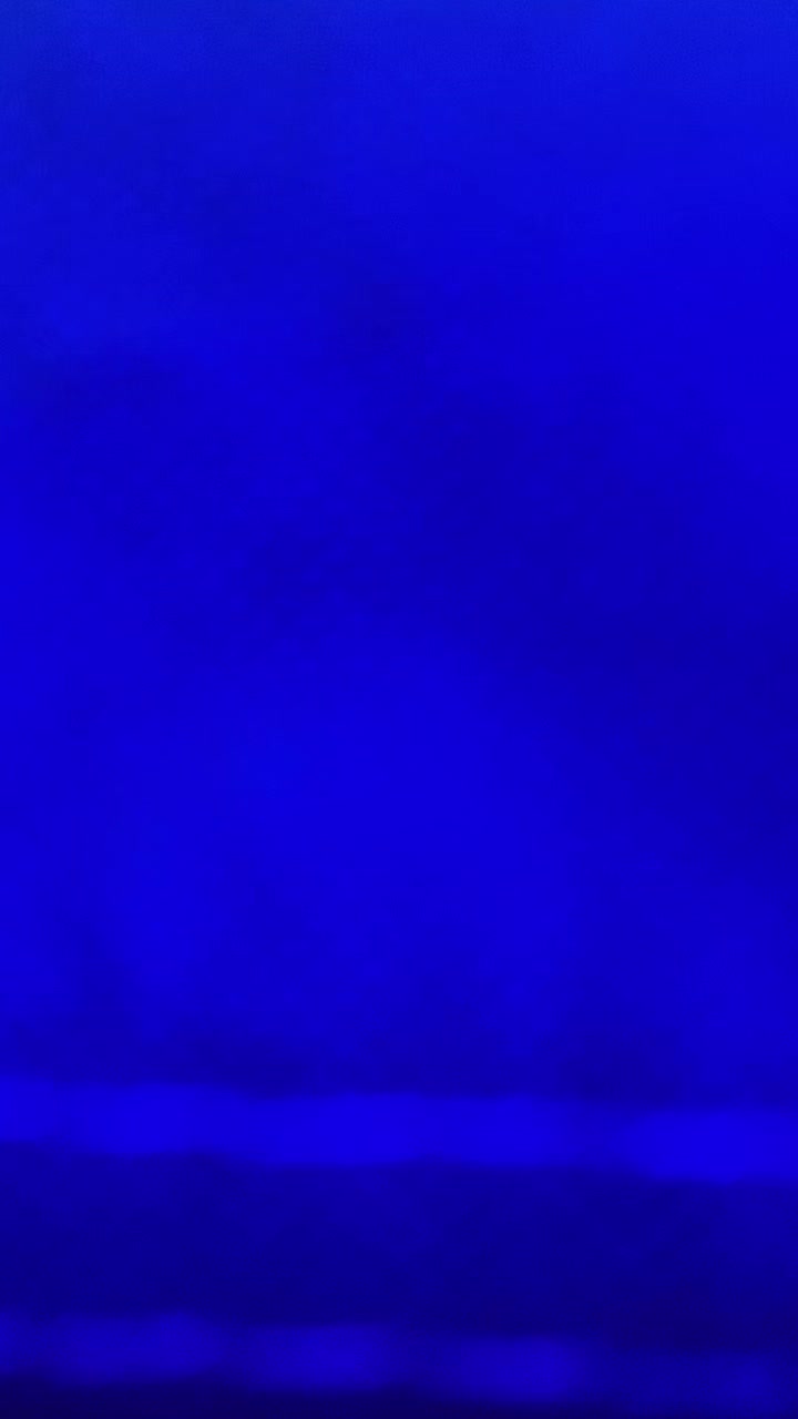 @Glowing Glass Guy