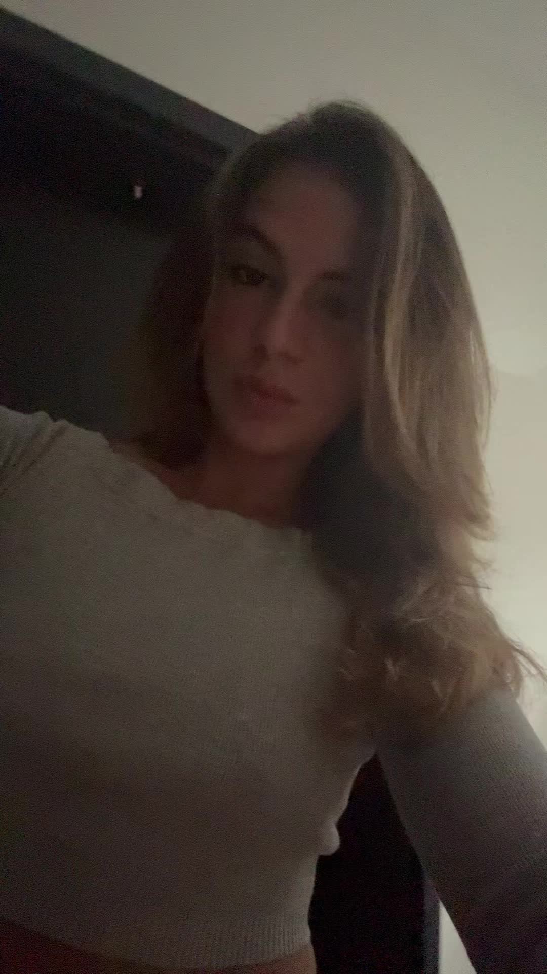 @Isa