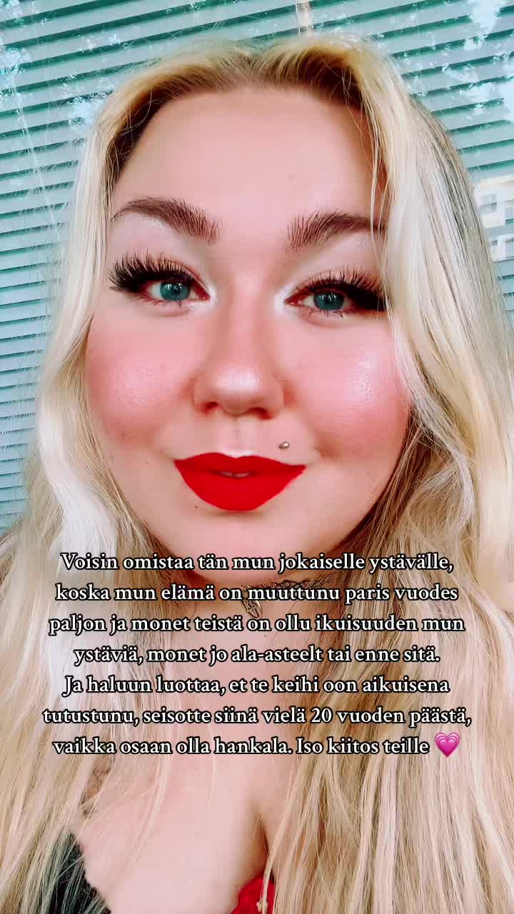 @christamonica 💋