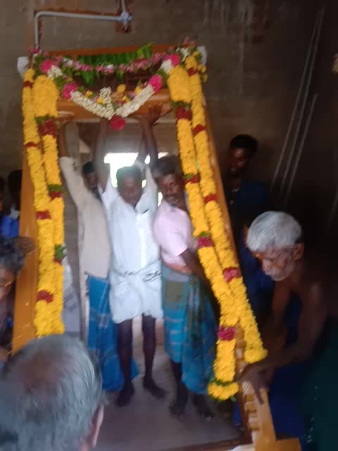@Murugeshdhanam