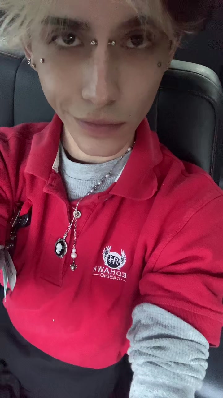 @P </3