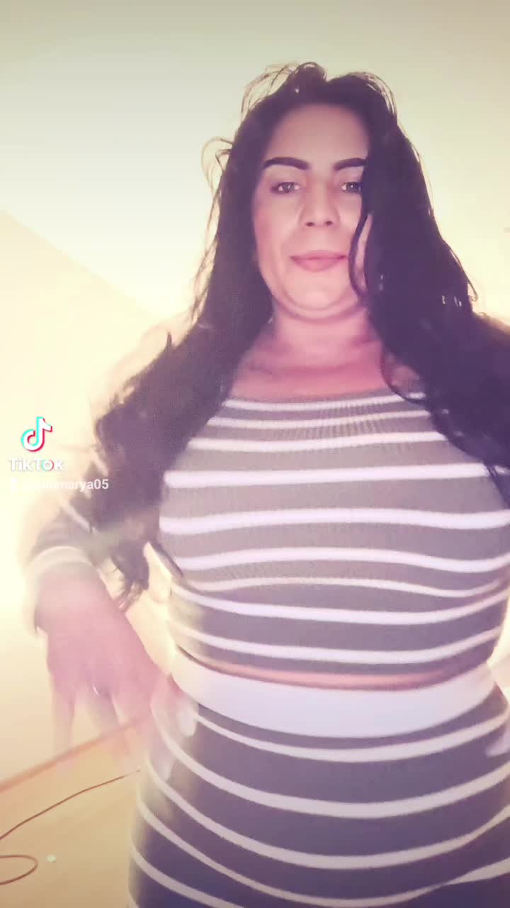 @Ana 😘marya😍