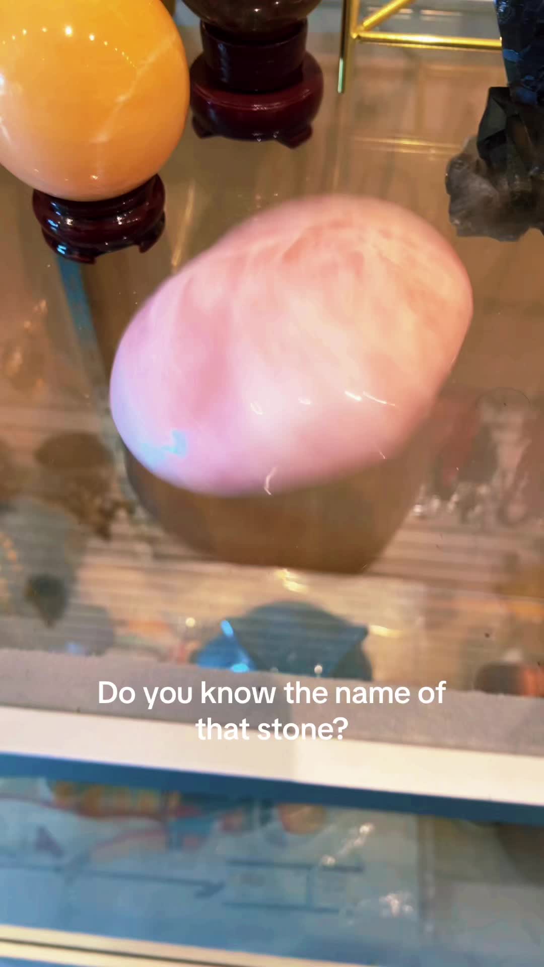 @crystals_luv