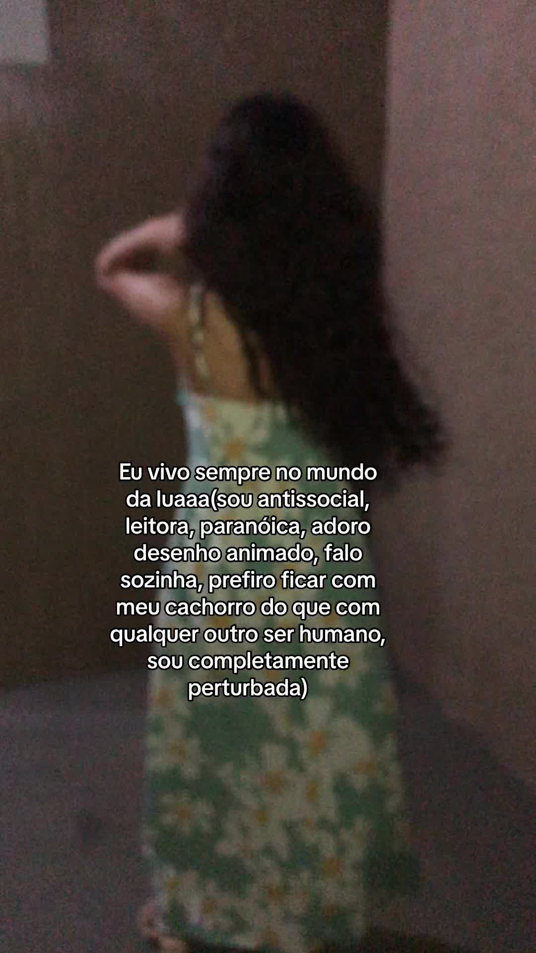 @bonita e deprimida.