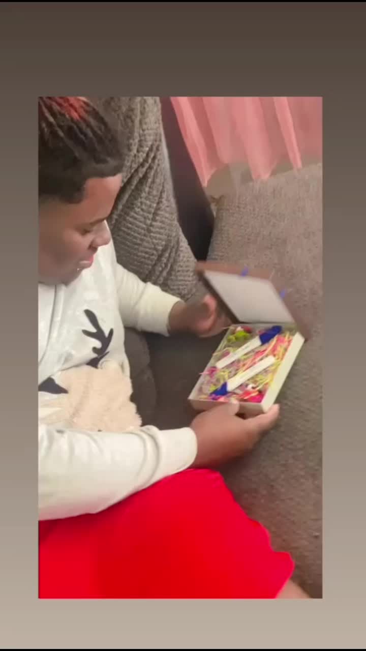 @Kaliila Almonte