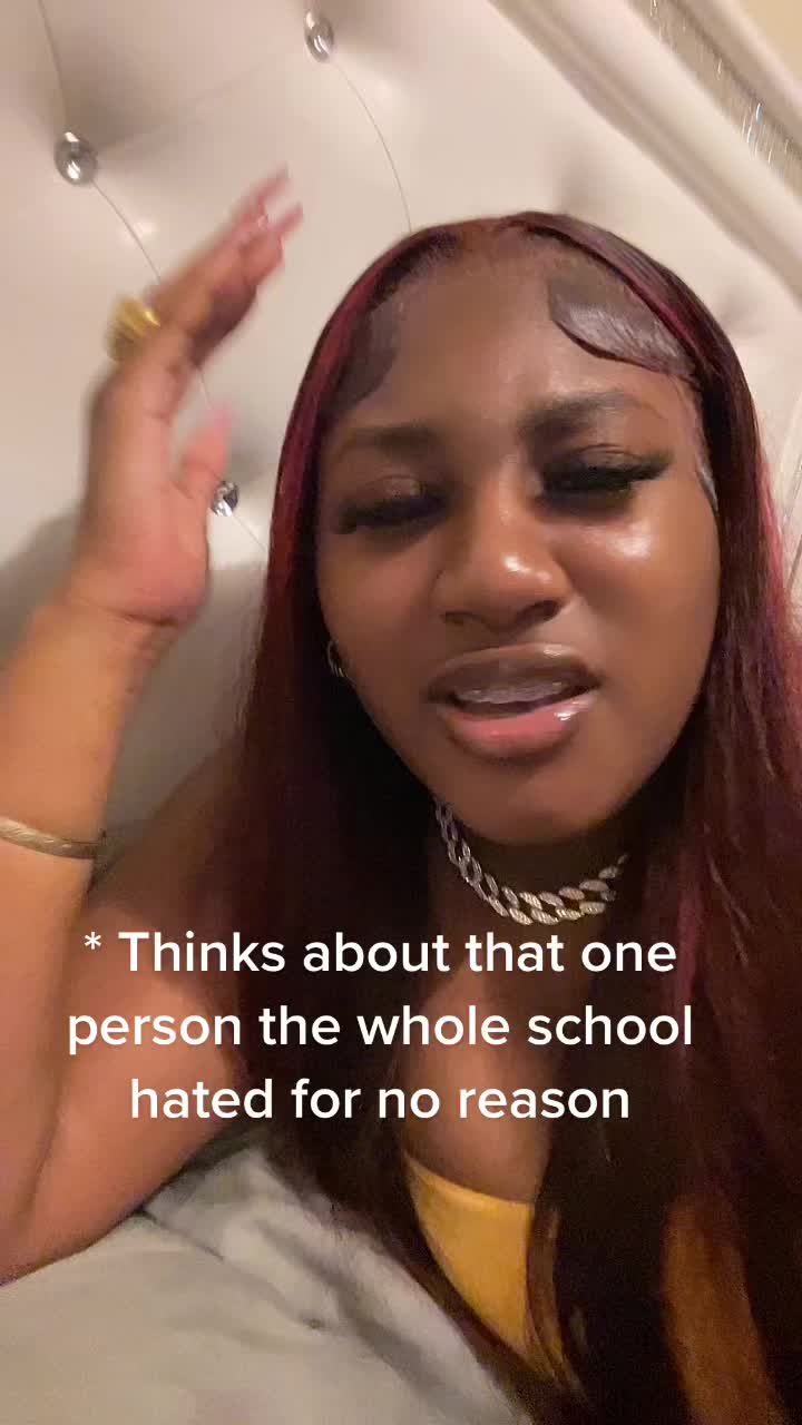 @Madison H๐