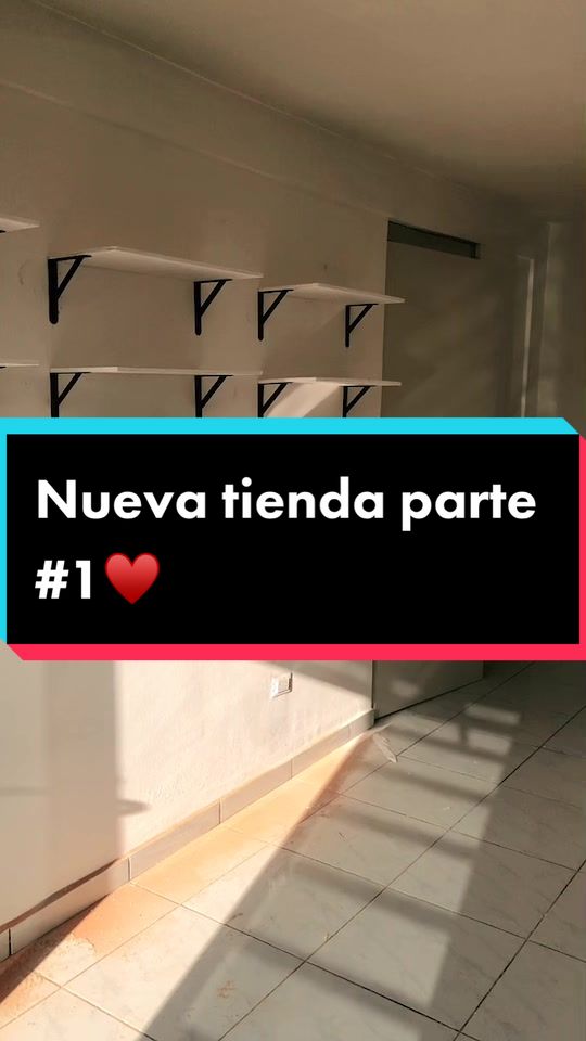 @Alejandra rojo