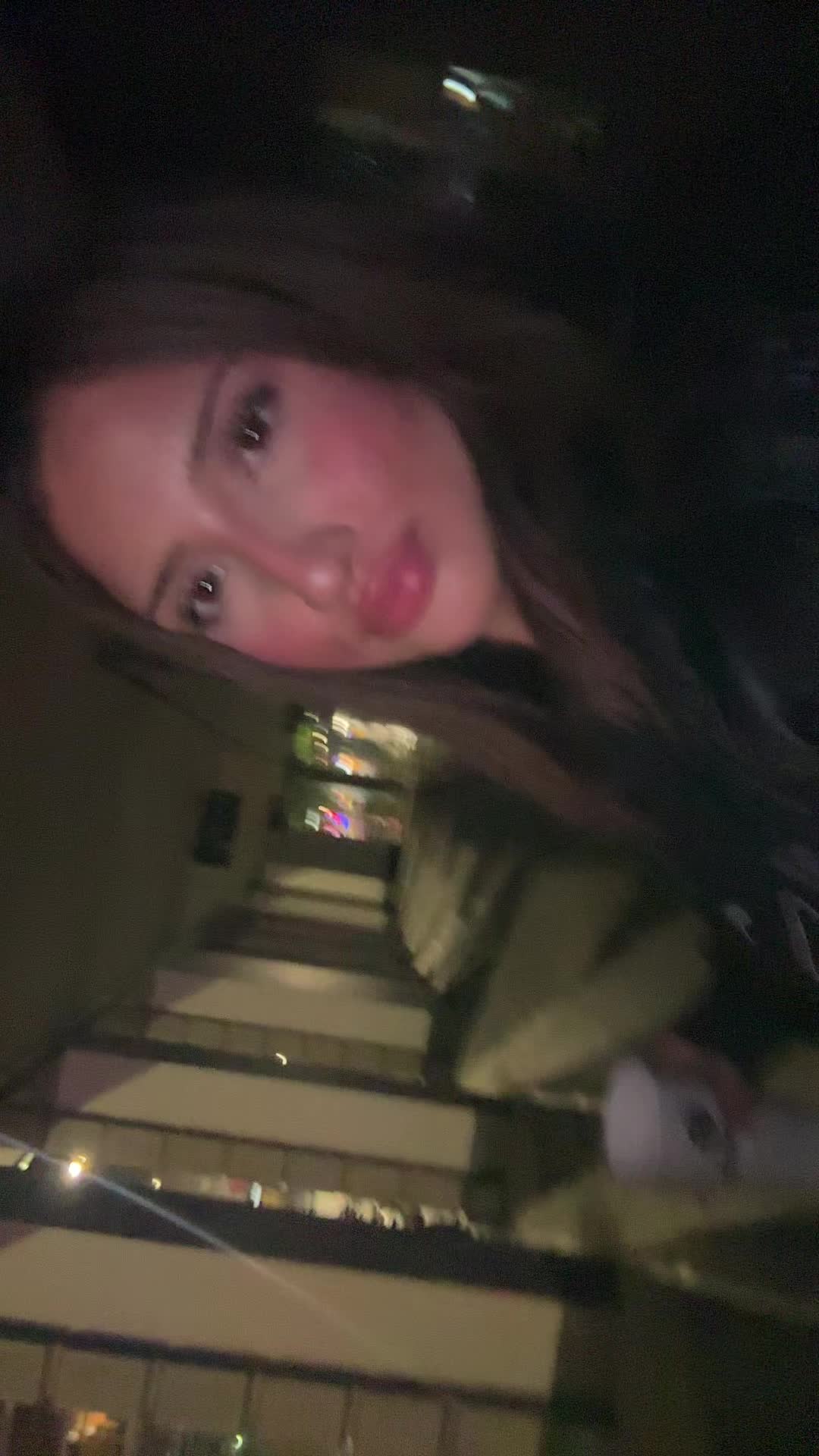 @lalyy