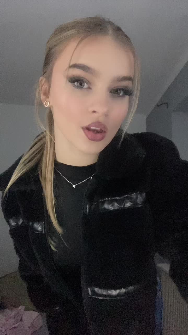 @wxyziaiaj
