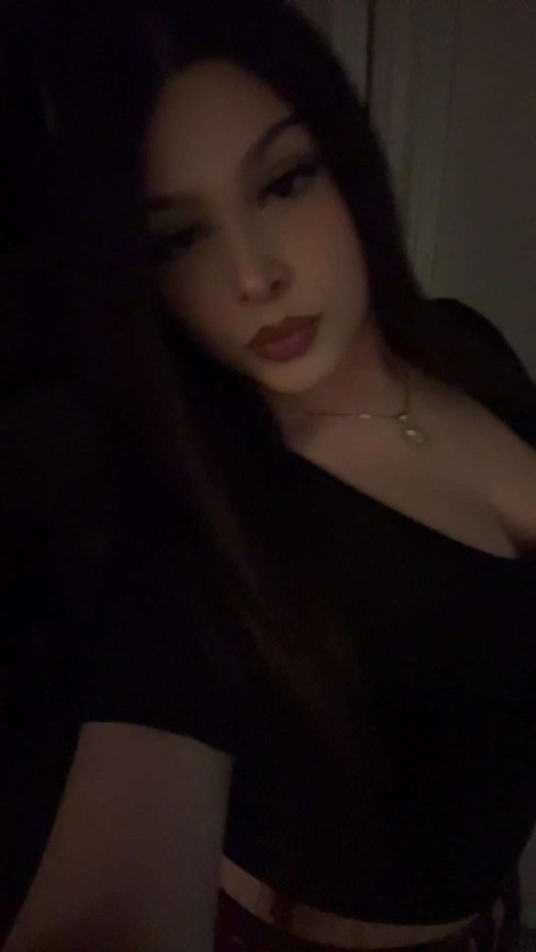 @ₙₓₛᵢᵢ₄₂₀🌸