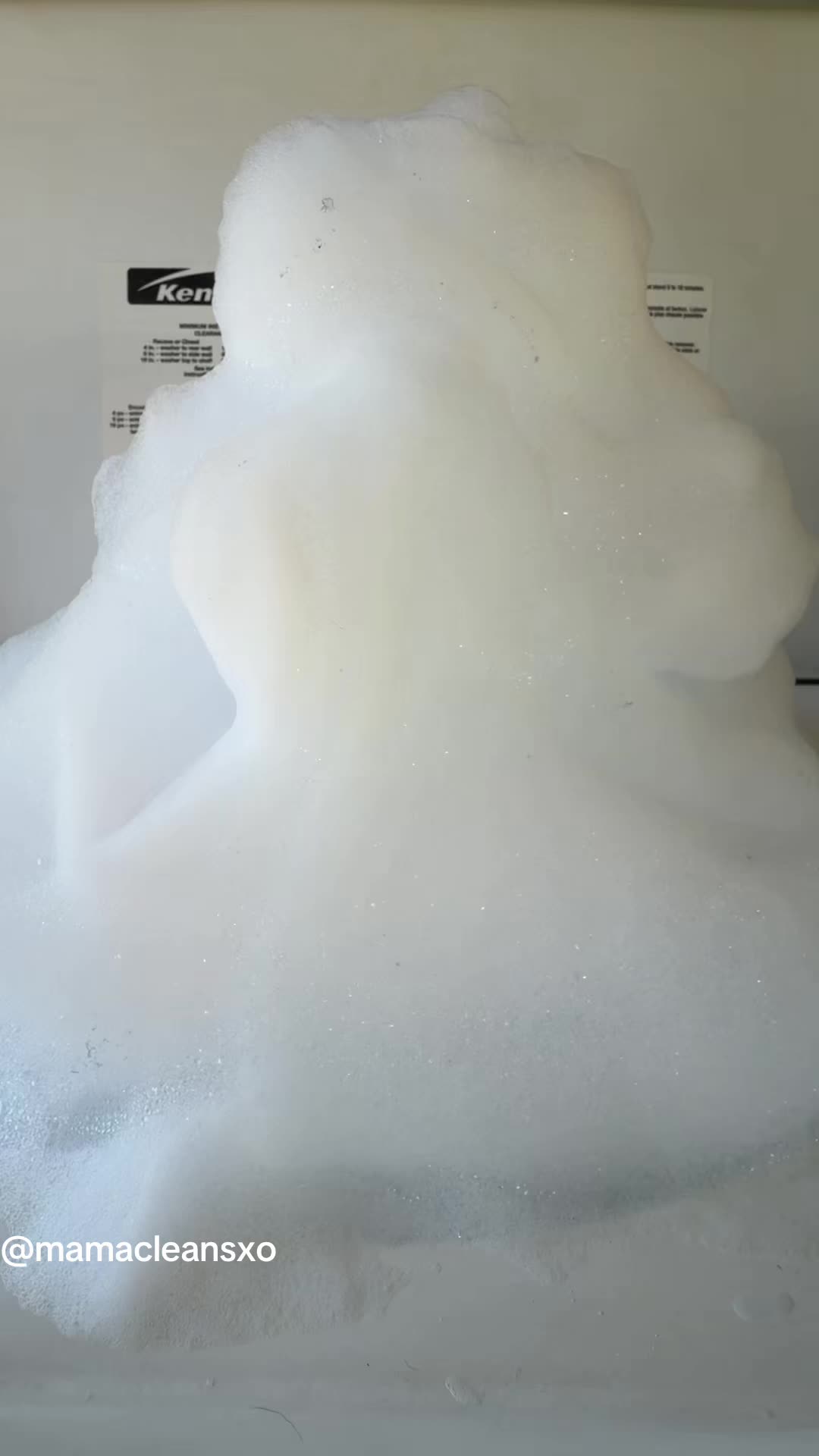 @mamacleansxo