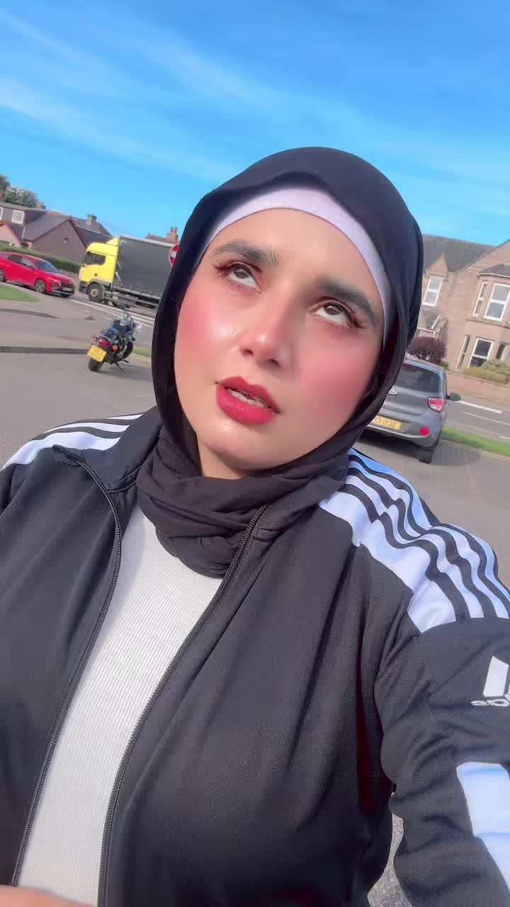 @AasmaQaisar🇵🇰🇬🇧