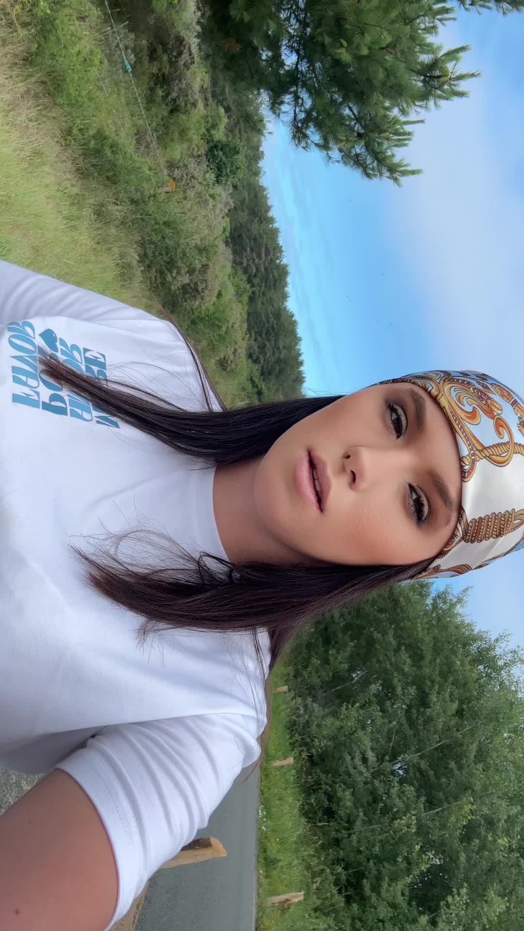 @😈