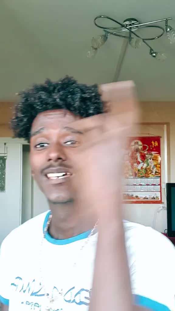 @👤...