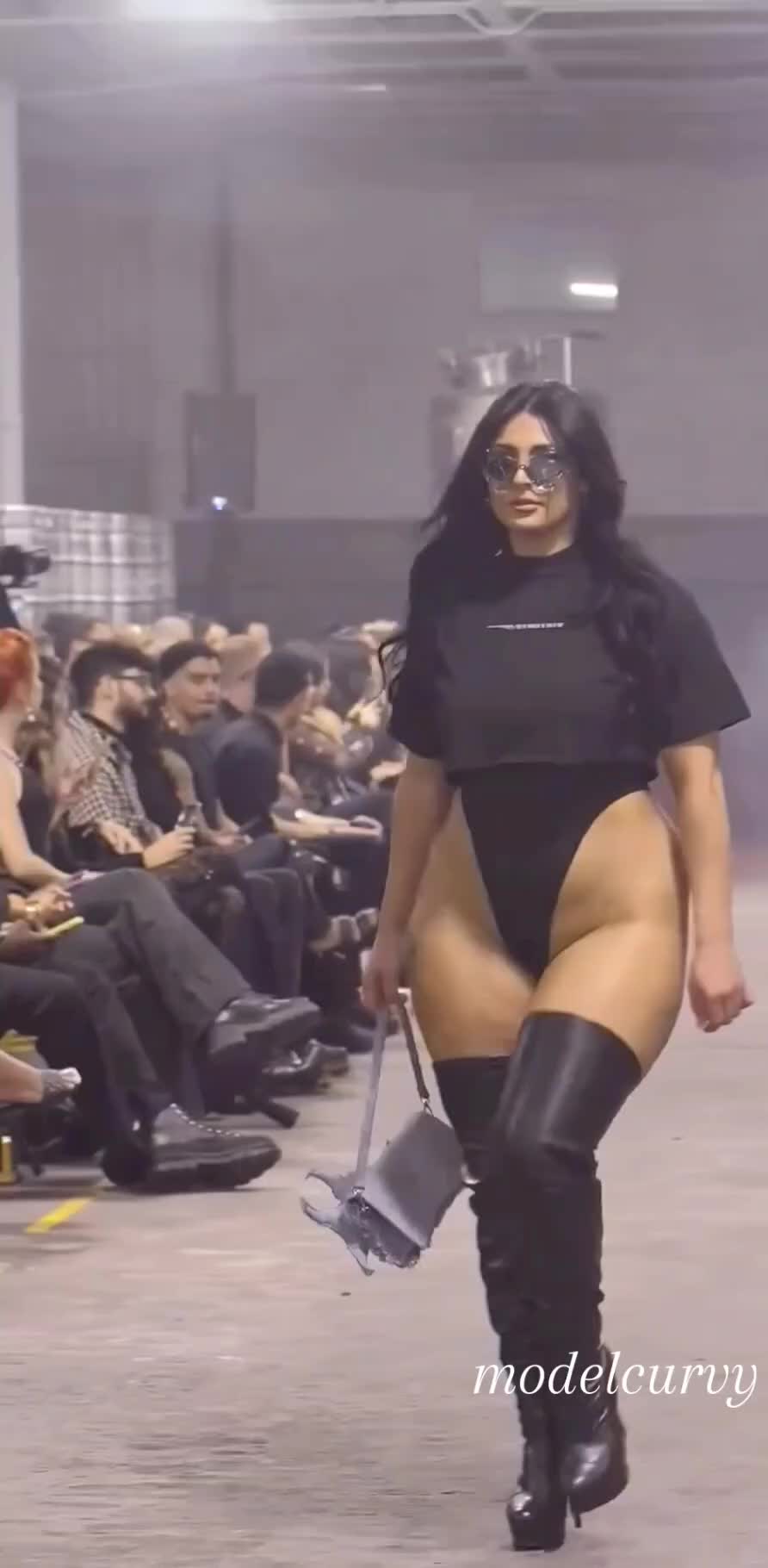 @modelcurvy