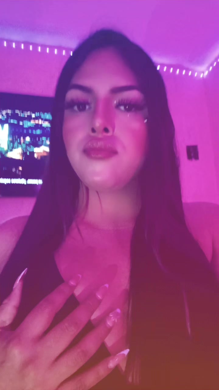 @DANIAA