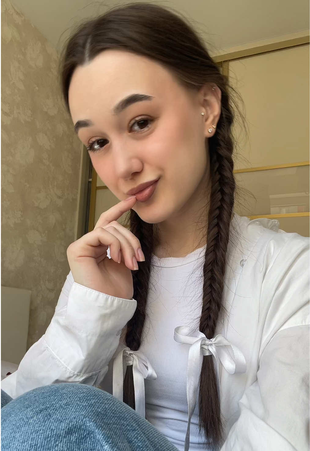 @Karina