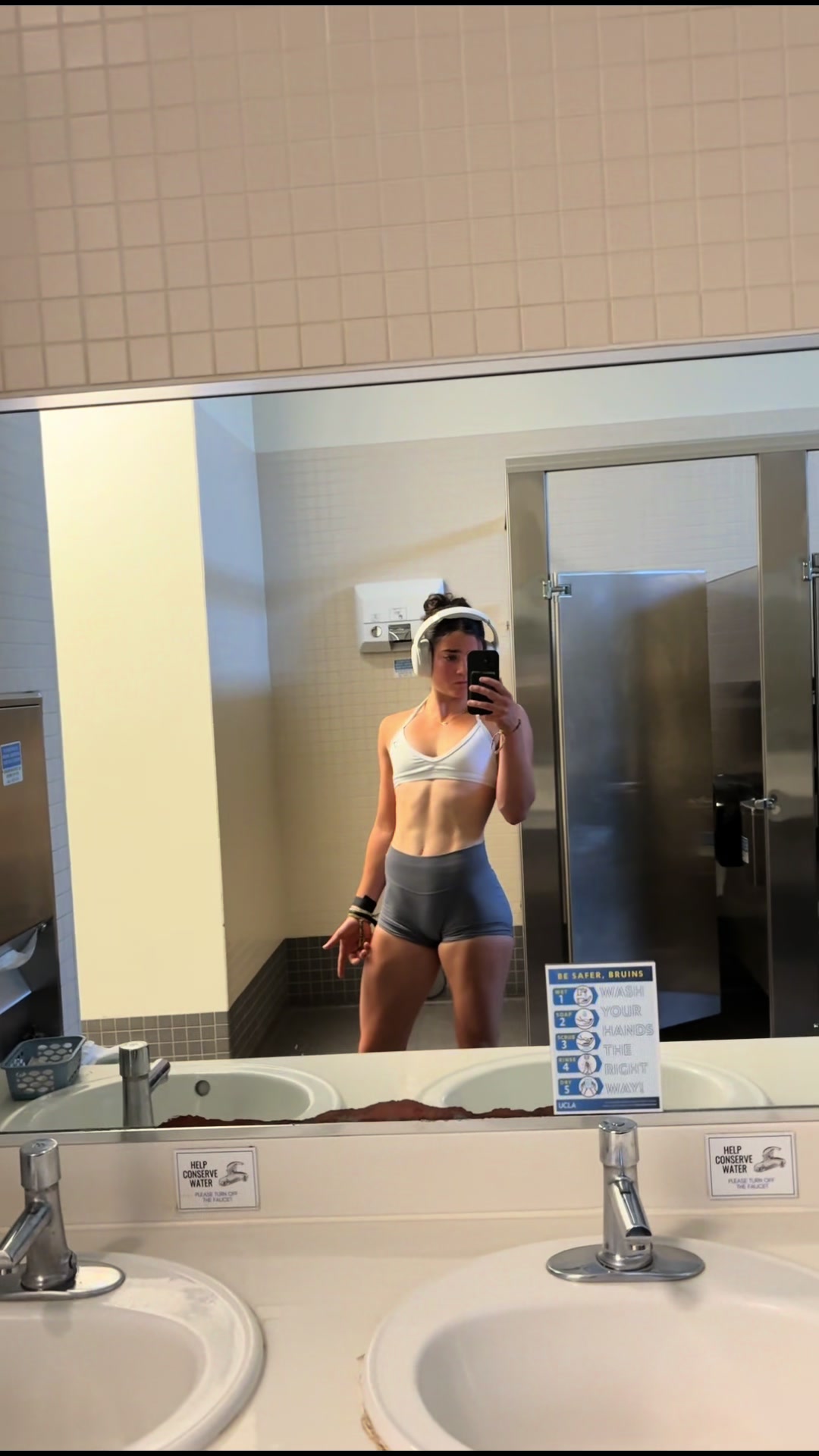 @_linds_lifts_