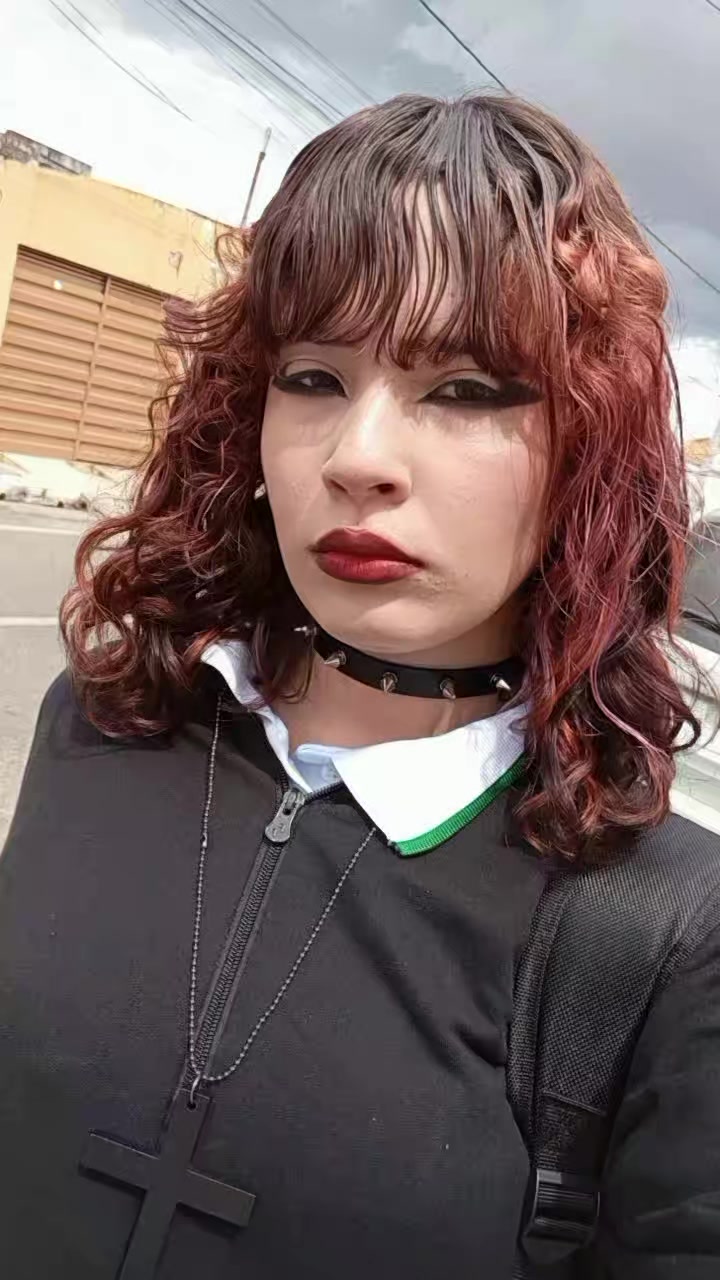 @juliaxhh