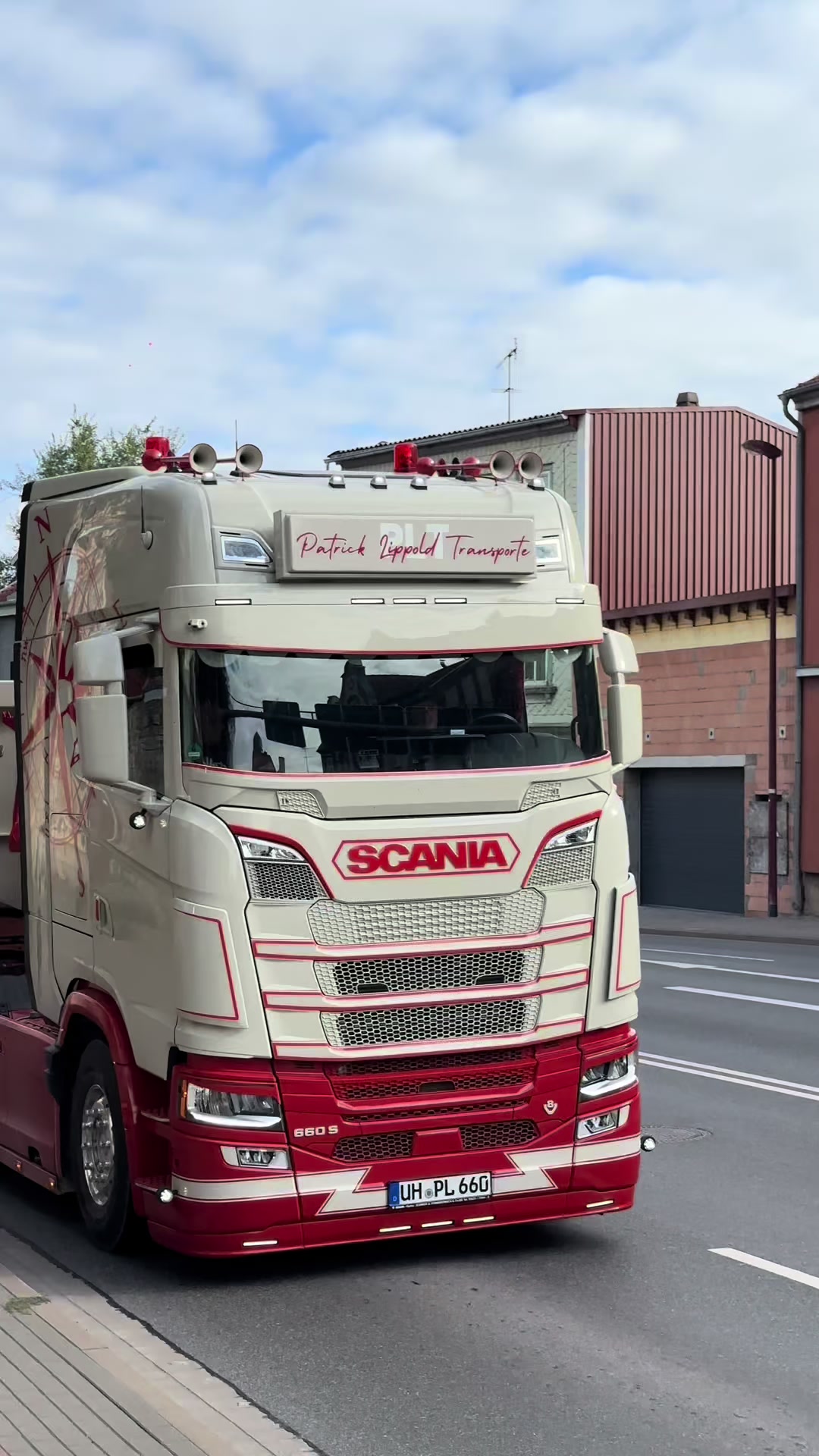 @_🚨TRUCKERJUNKI🚨_