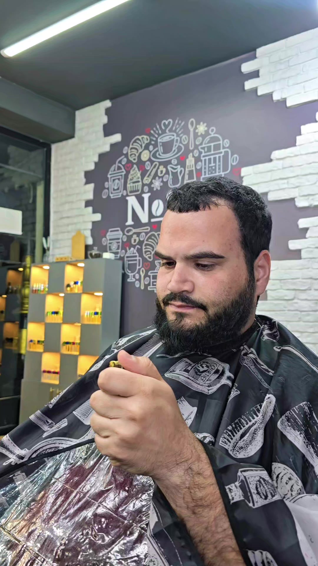 @Qasimbarber💈