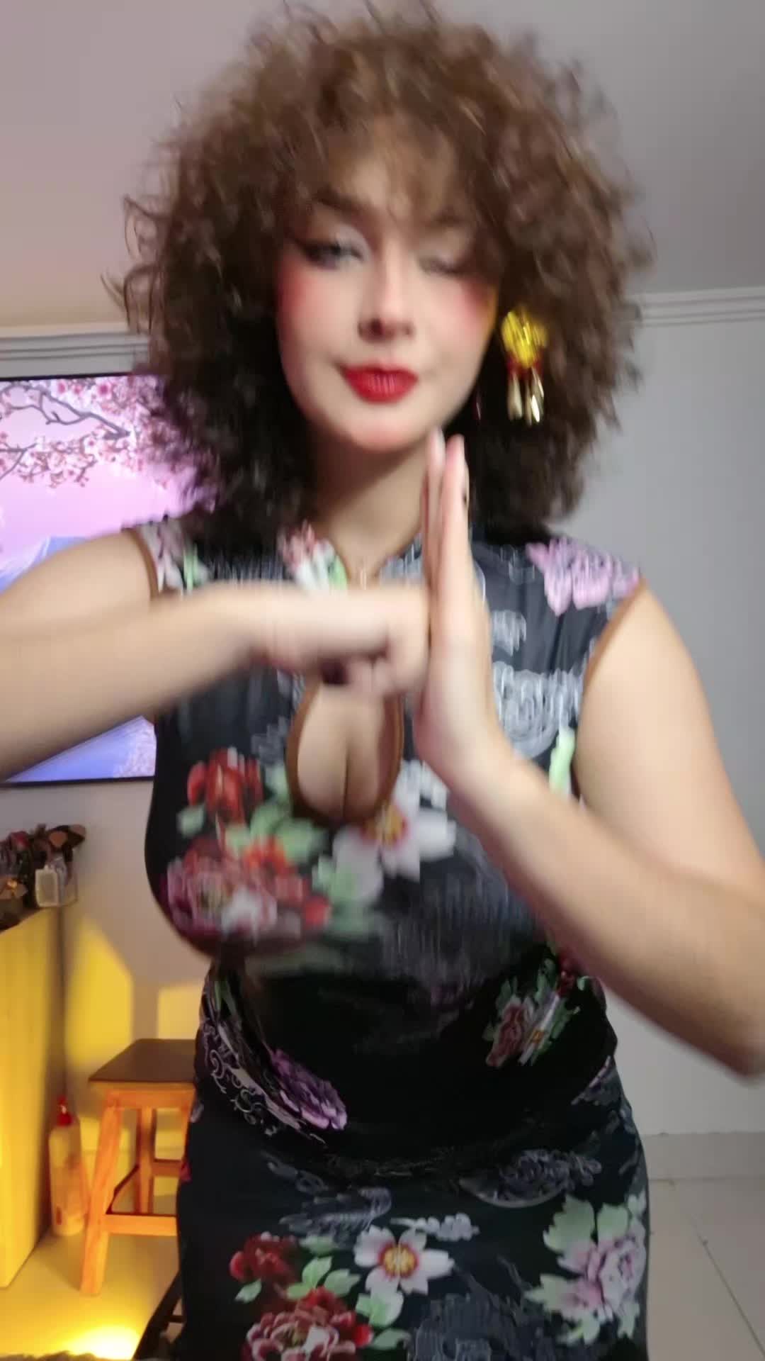 @afro