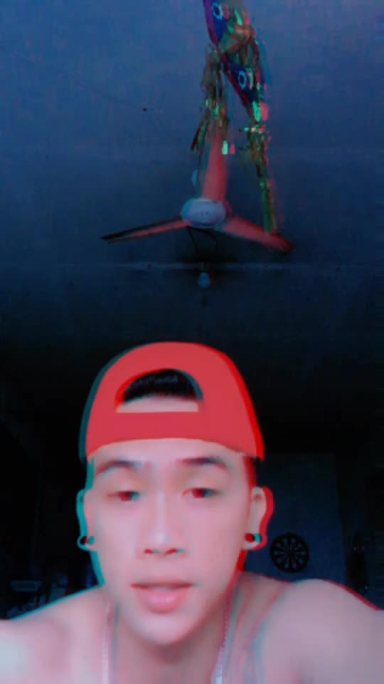 @Troooy