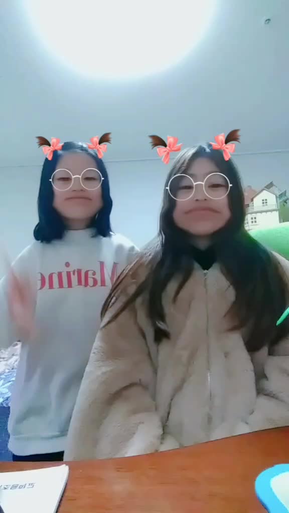 @하 은 .