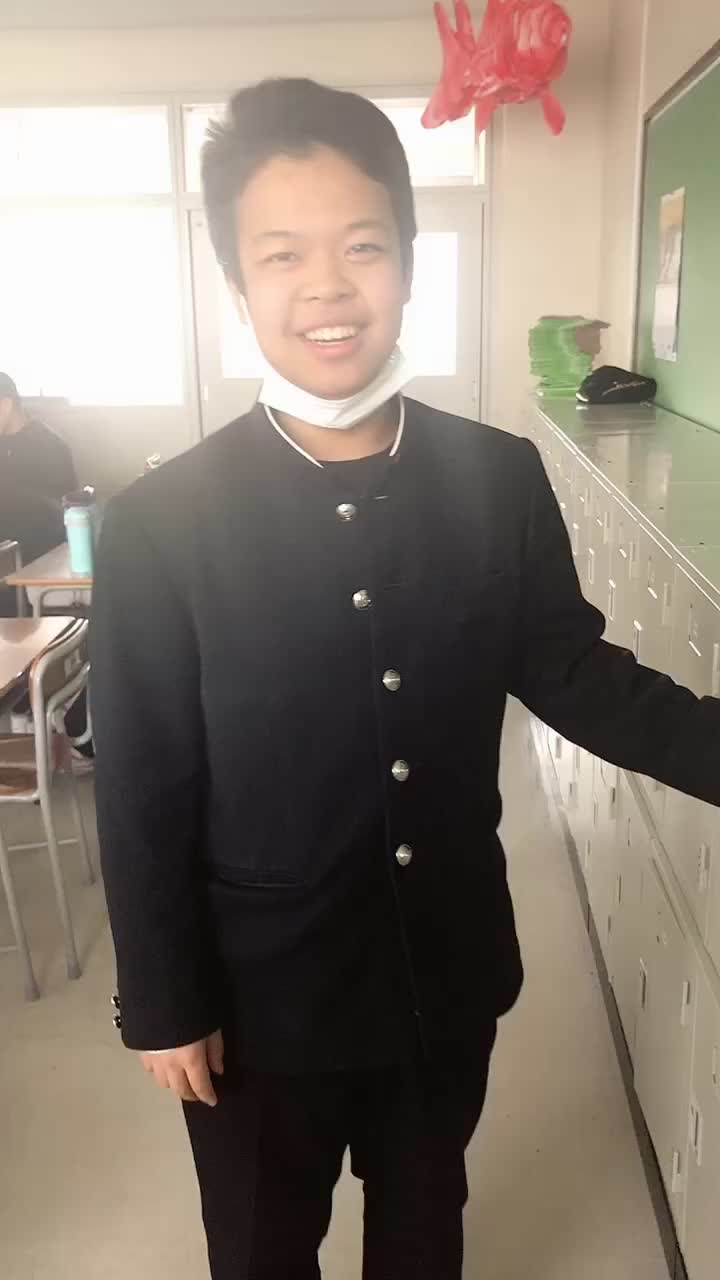 @ぶらっくofficial