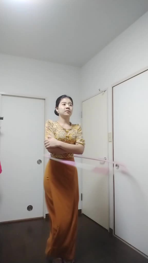 @Hnin Pearl Zaw