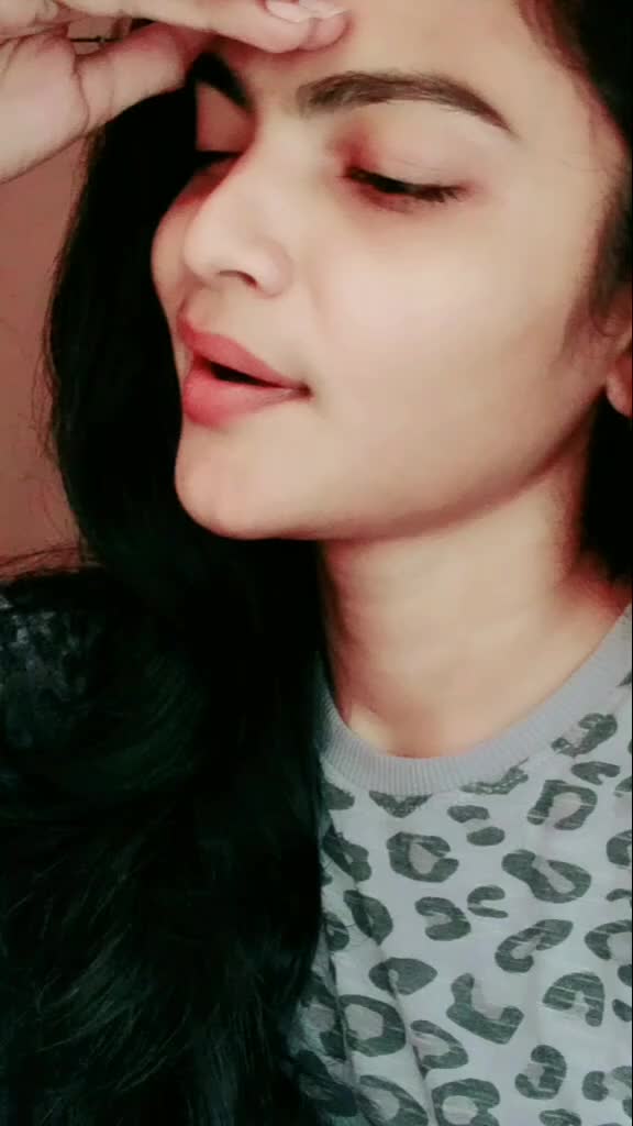 @Vaishu_cherie