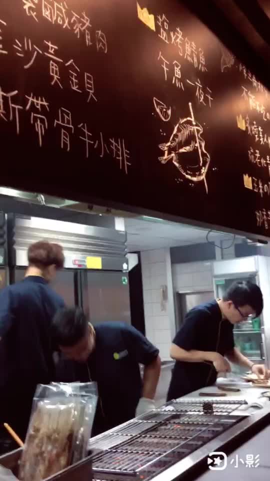 @72候餐廳|炙燒物、物穰鍋品、來呷