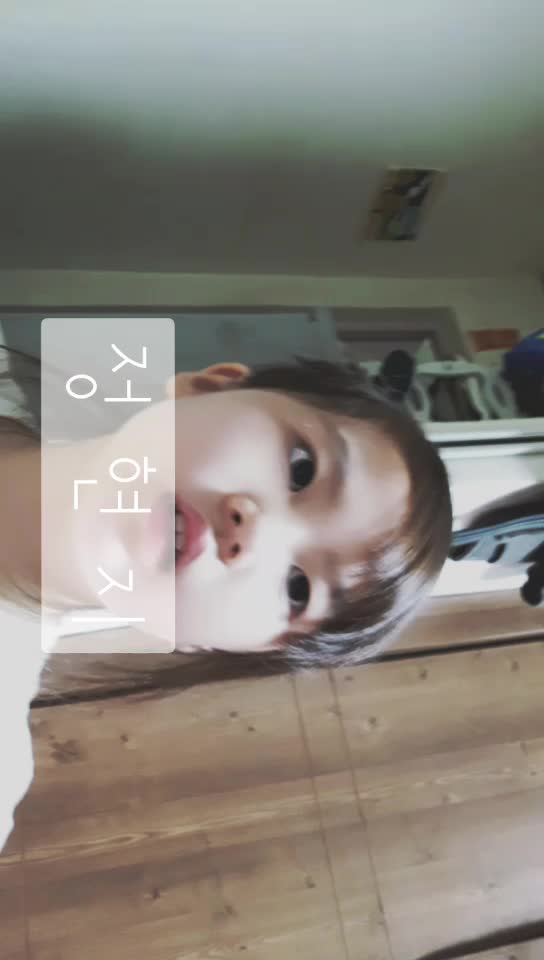 @ํ๋ ๋ฒํฐ๐ฏ์๋์ค ํ์ง